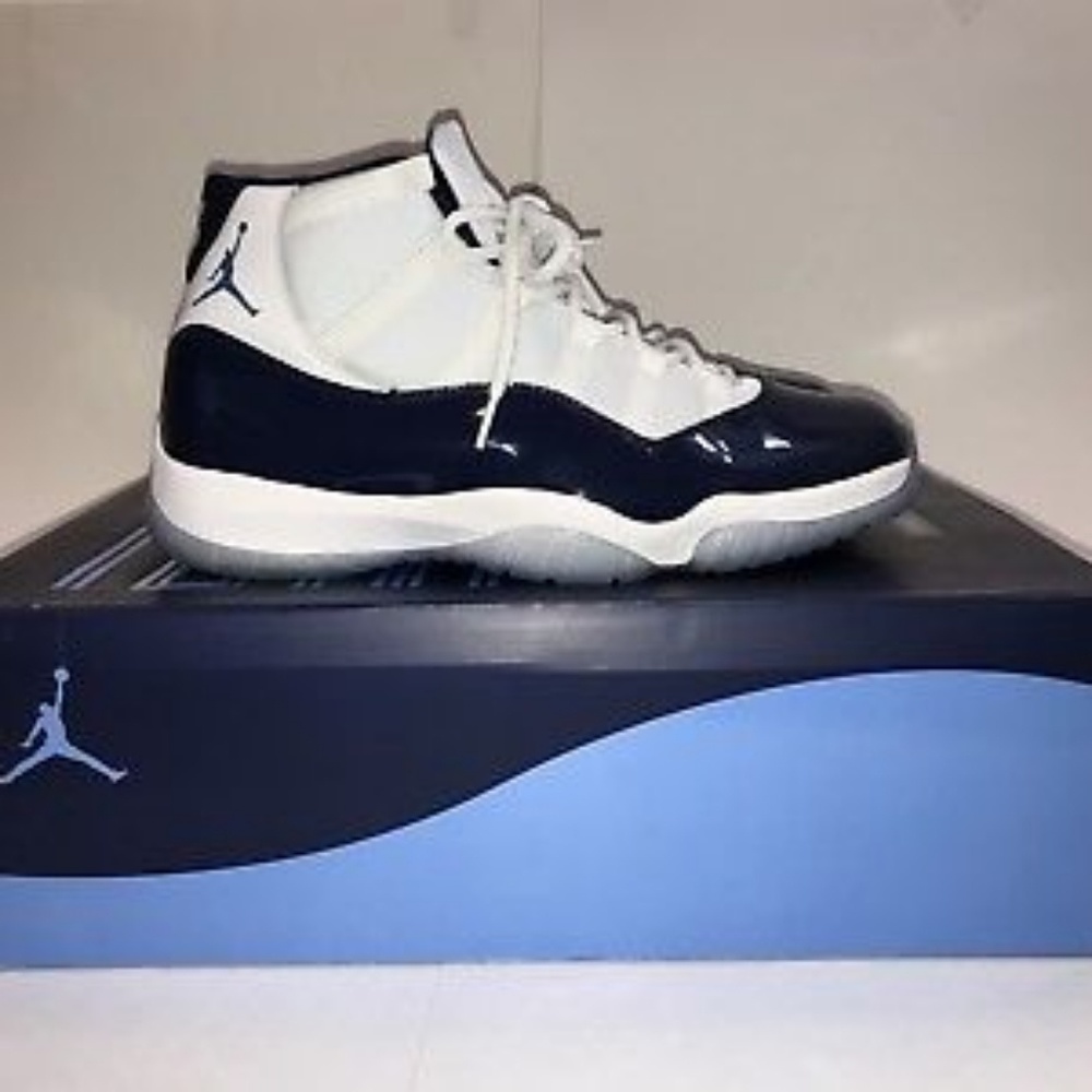Nike Air Jordan Retro 11 Win Like 82 White Univers